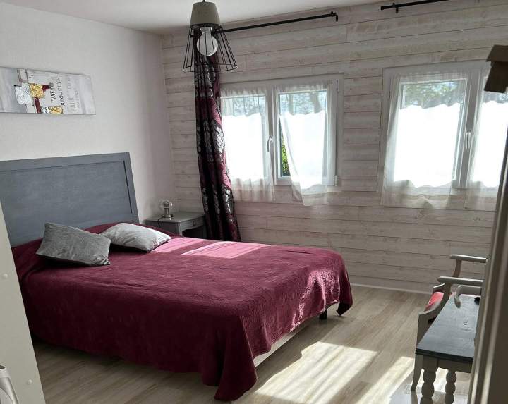 Chambre remise en état Le Lude